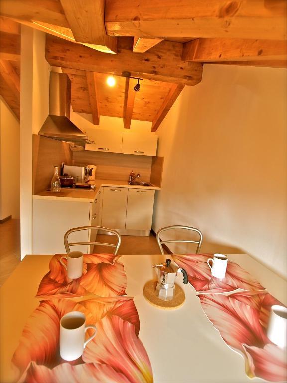 Locanda Posta Argegno Kamer foto